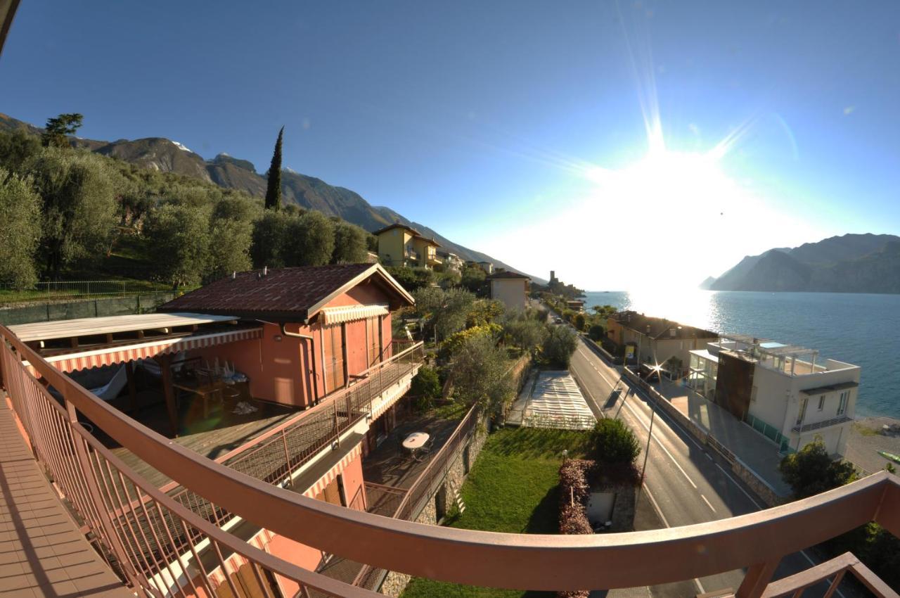 Villa Pifferi มัลเชซิเน ภายนอก รูปภาพ
