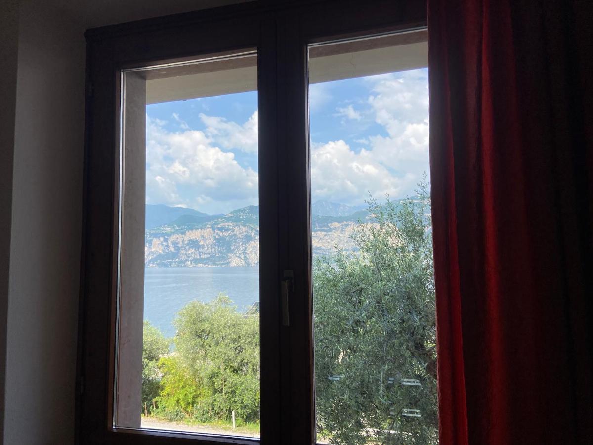 Villa Pifferi มัลเชซิเน ภายนอก รูปภาพ