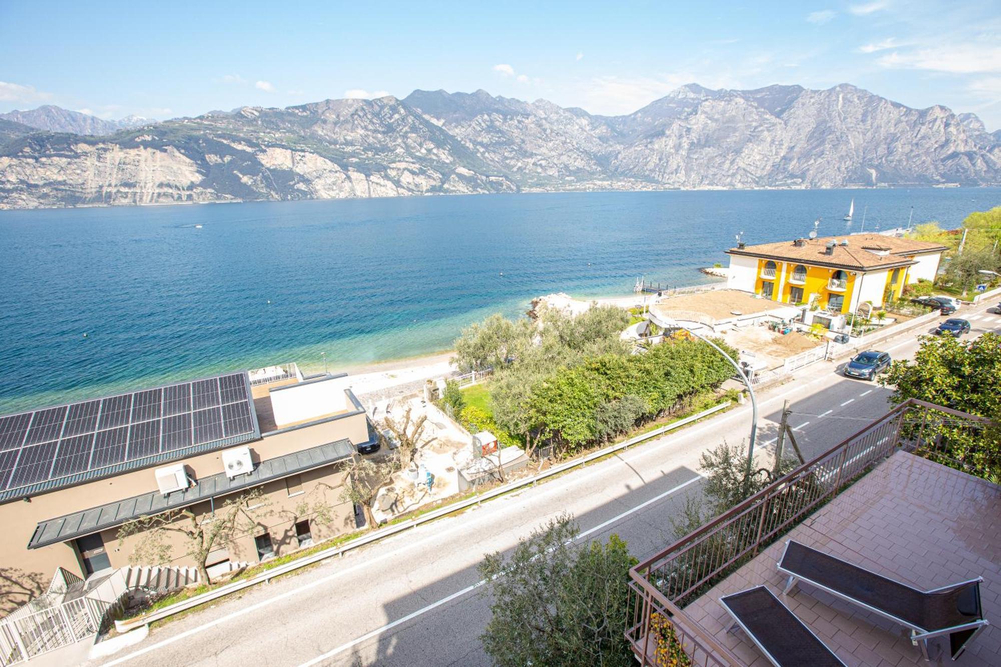 Villa Pifferi มัลเชซิเน ภายนอก รูปภาพ