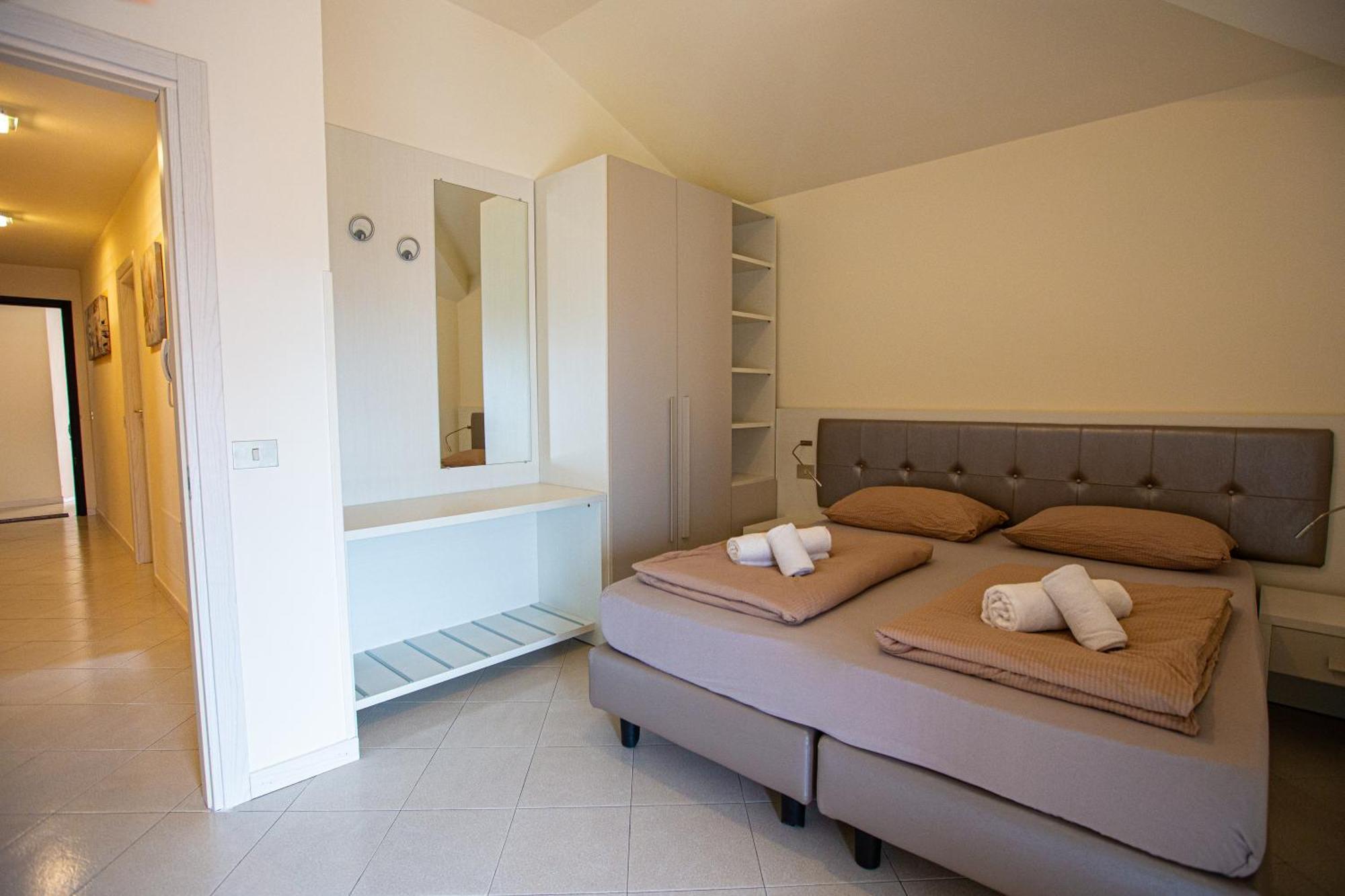 Villa Pifferi มัลเชซิเน ภายนอก รูปภาพ