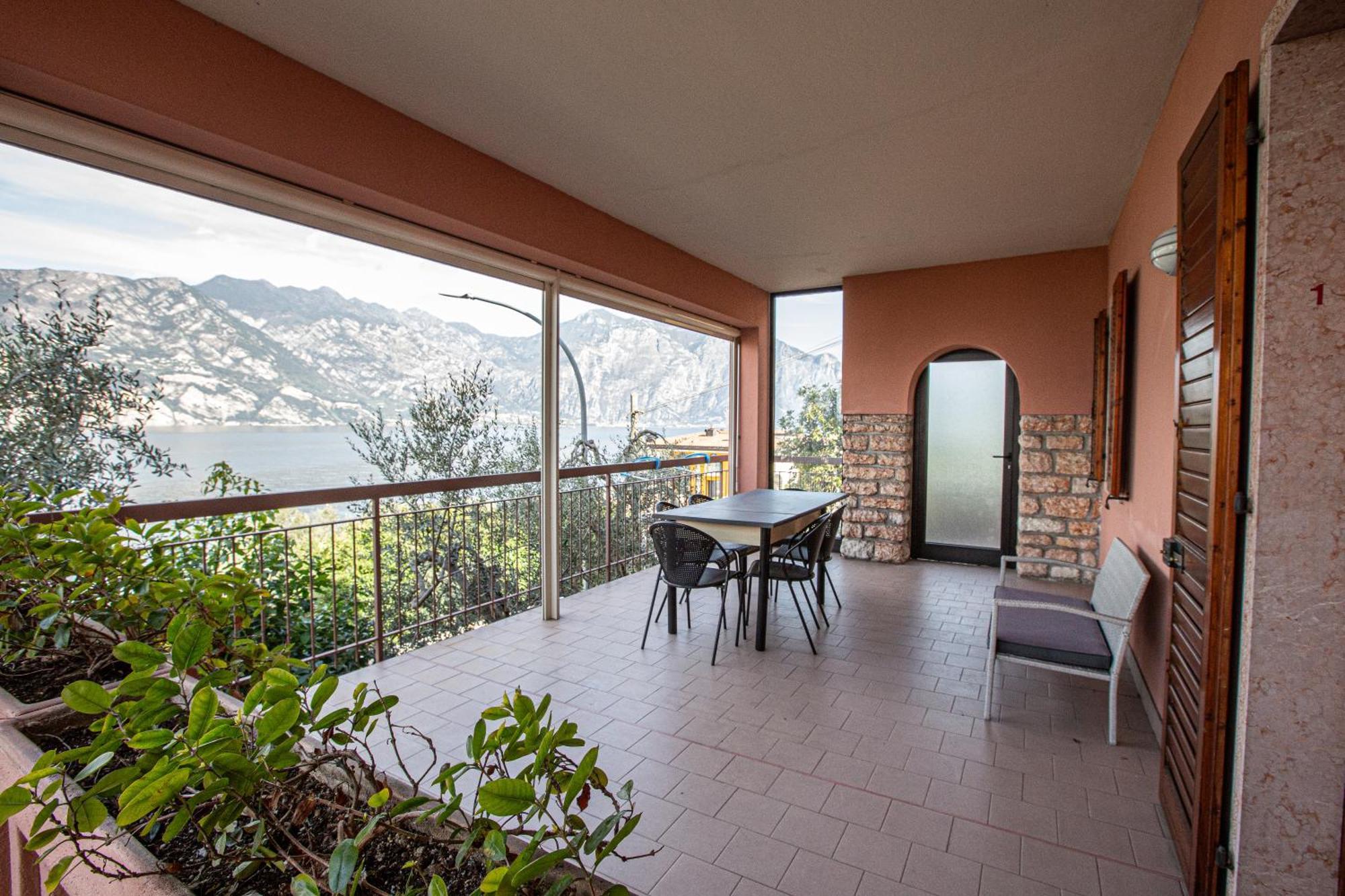 Villa Pifferi มัลเชซิเน ภายนอก รูปภาพ